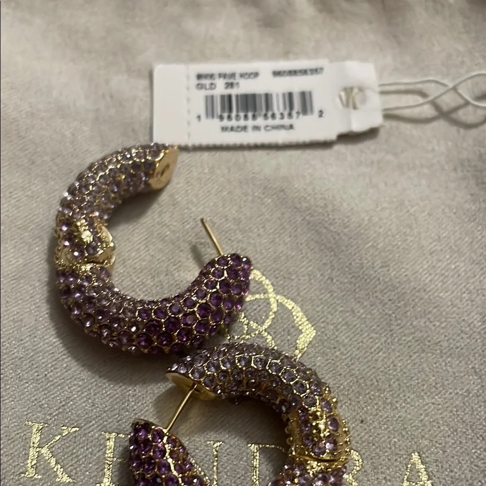 Kendra Scott Mikki Gold Pave Hoop Earrings in Purple Mauve - Picture 4 of 14